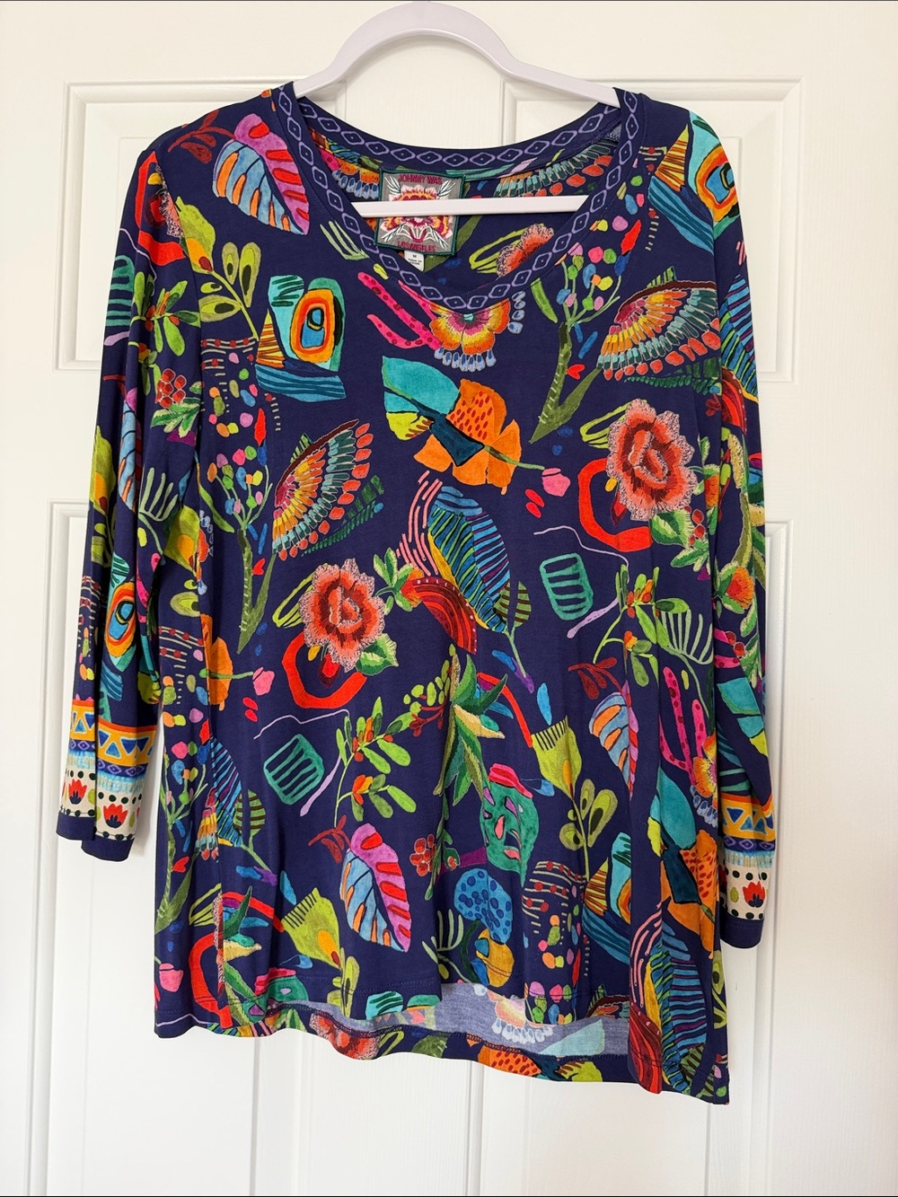 NWT Johnny Was - The Janie Favorite 3/4 Sleeve V-Neck Tee